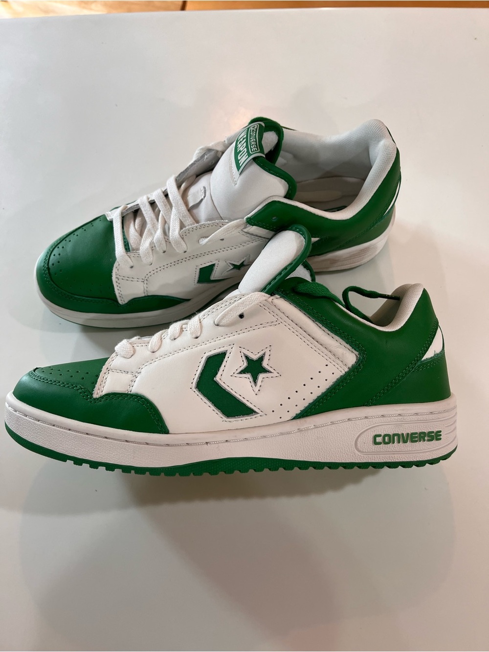 Converse Weapon Low-Top Sneakers in White & Green Mens Size 11 New without Box - Picture 2 of 9